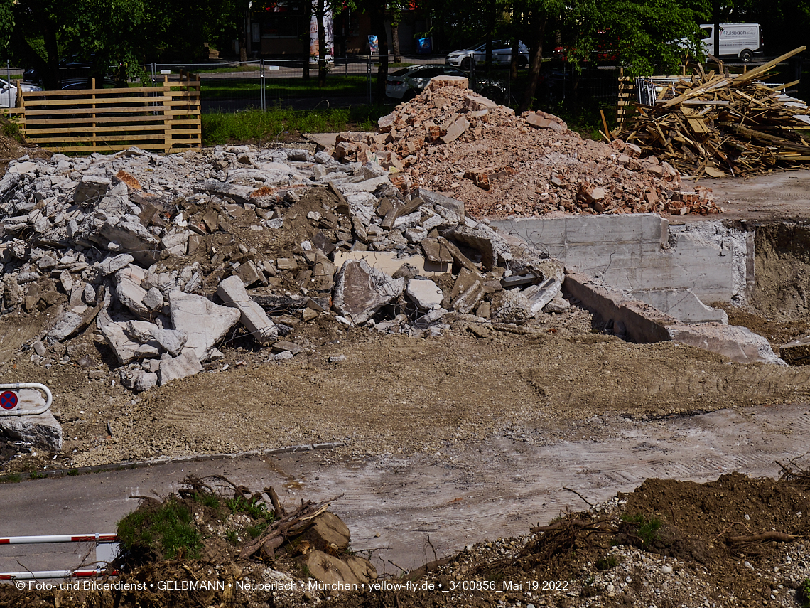 19.05.2022 - Baustelle am Haus für Kinder in Neuperlach